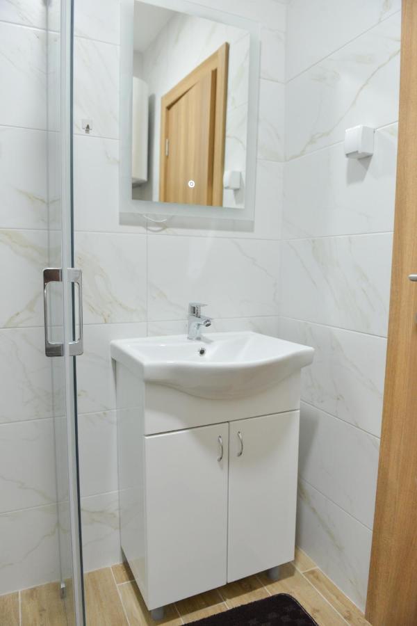 Apartman Martenovic 2 Apartment Vrnjačka Banja Екстериор снимка