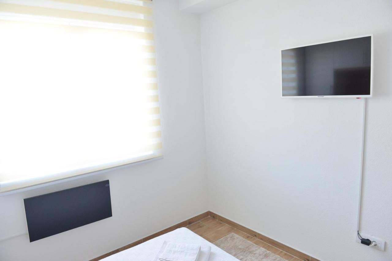 Apartman Martenovic 2 Apartment Vrnjačka Banja Екстериор снимка